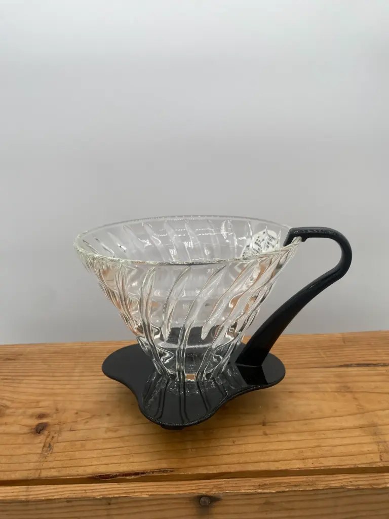 Hario V60 Glass Coffee Dripper 03